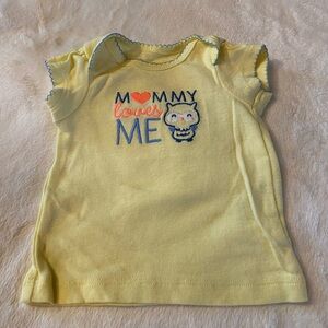 Carter’s Girl Top Size Newborn